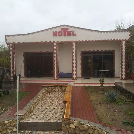 Hotel Rio Kutaisi Bagian luar foto