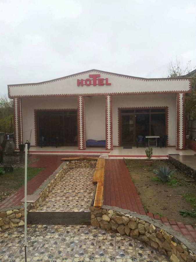 Hotel Rio Kutaisi Bagian luar foto