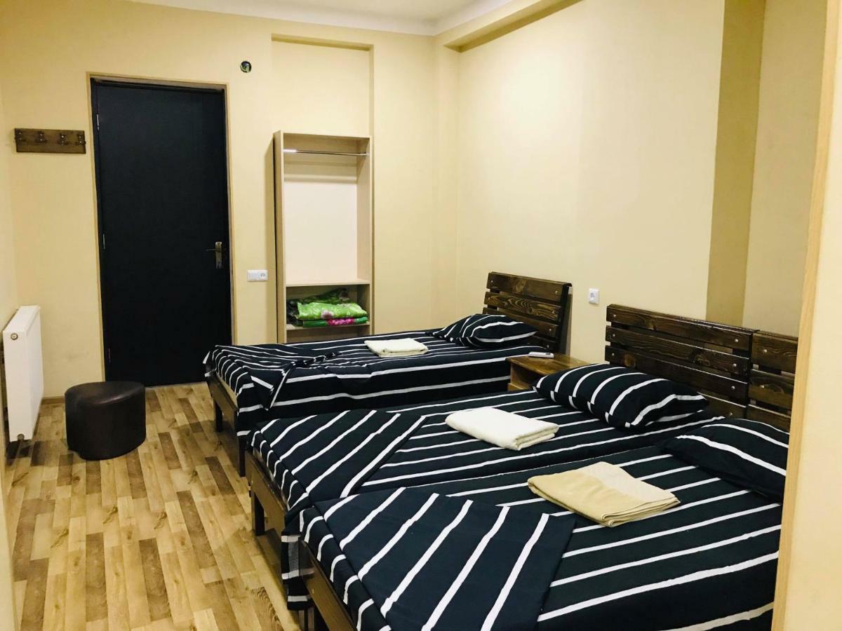 Hotel Rio Kutaisi Bagian luar foto