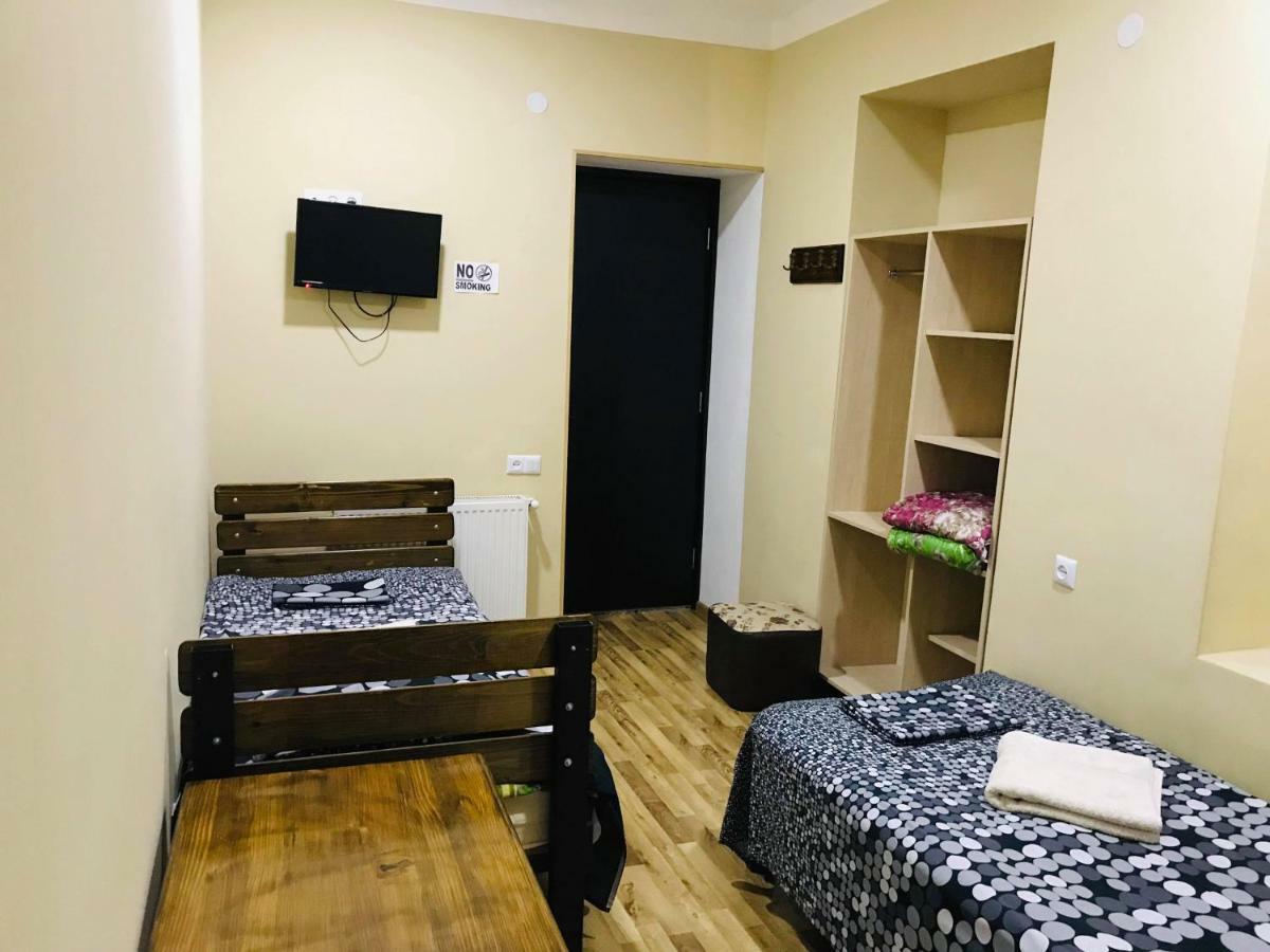 Hotel Rio Kutaisi Bagian luar foto
