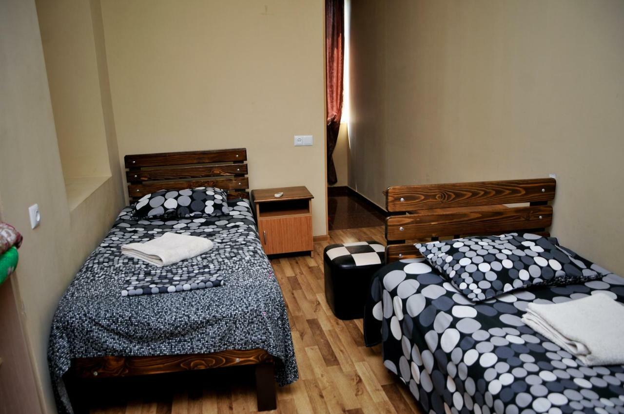 Hotel Rio Kutaisi Bagian luar foto